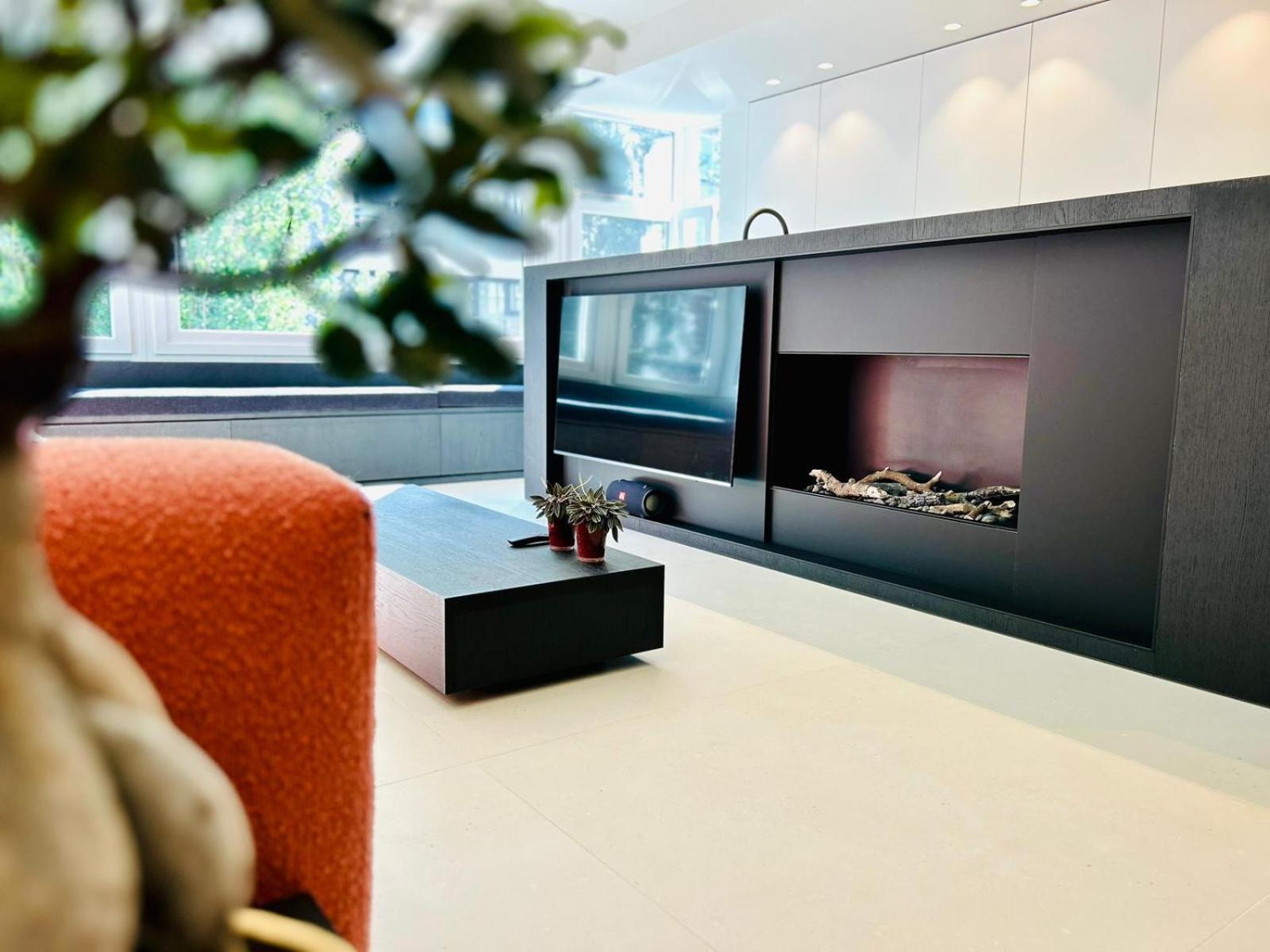 Serenity 1201 * Ostend